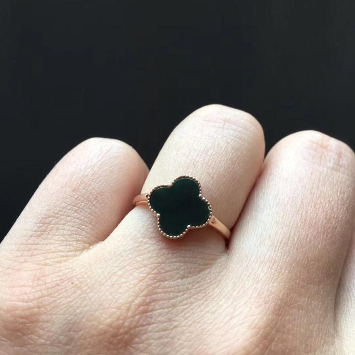 4 pieces - Charming Five-leaf Flower Jewelry Set