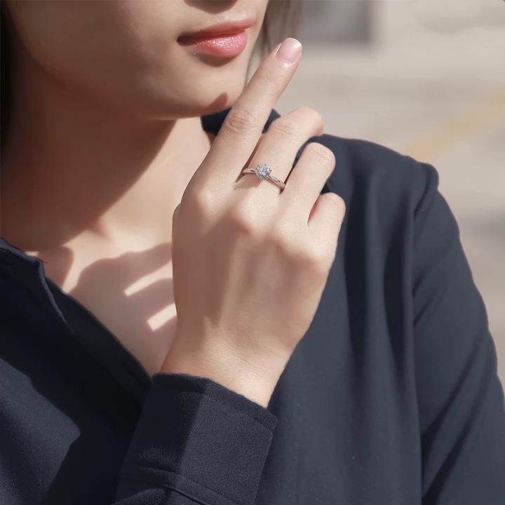 Premium Diamond Cut Finger Ring – Elegant & Stylish Design